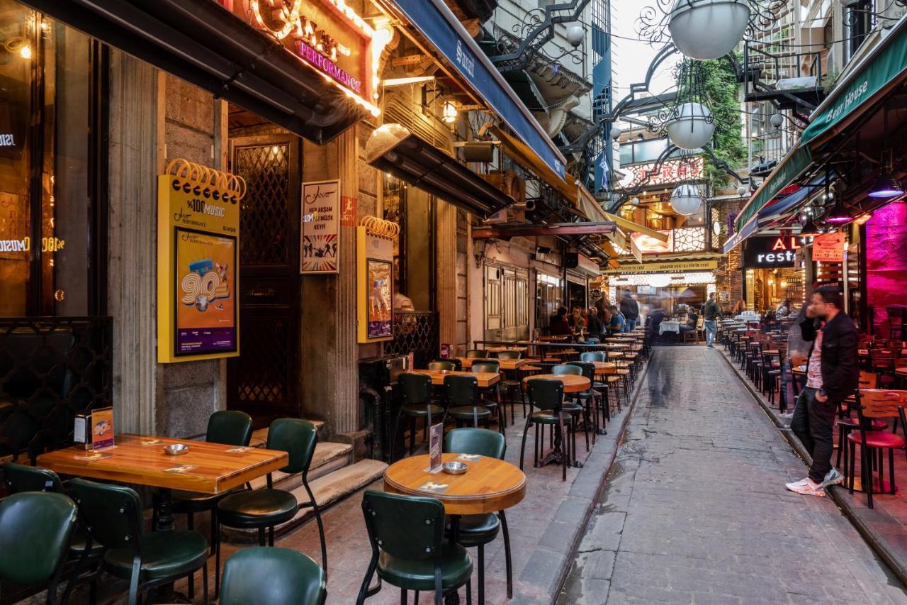 Sanat Taksim * Istambul
